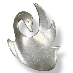 Vintage Reed & Barton Pewter Swan Brooch Pin Signed Elegant Bird Design